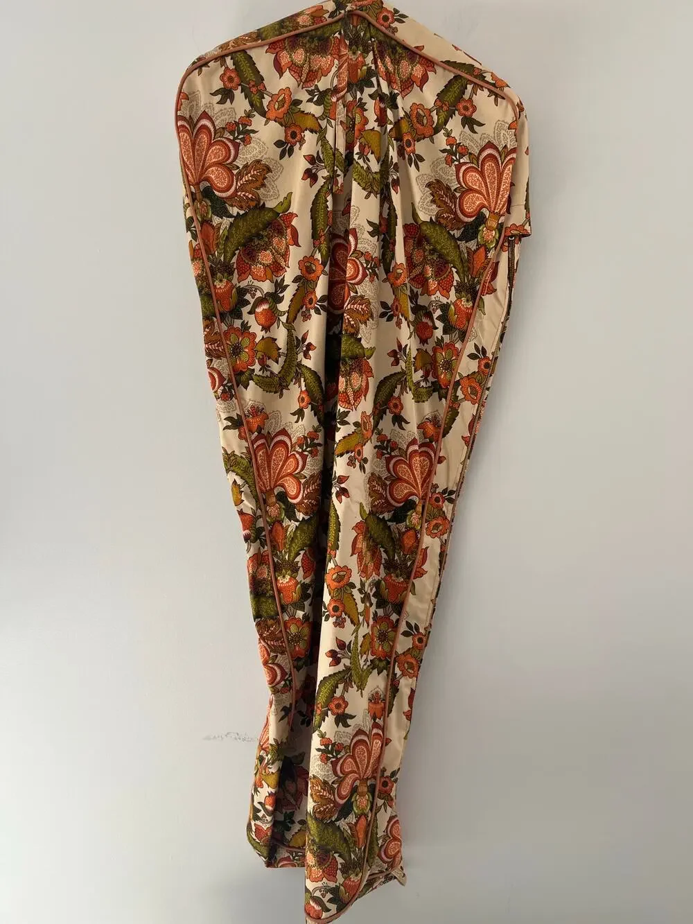 1970s Vintage Hanging Travel Garment Bag Orange & Green Floral JL